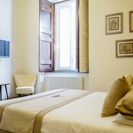 Palazzo Toledano Bed & Breakfast Naples Exterior photo